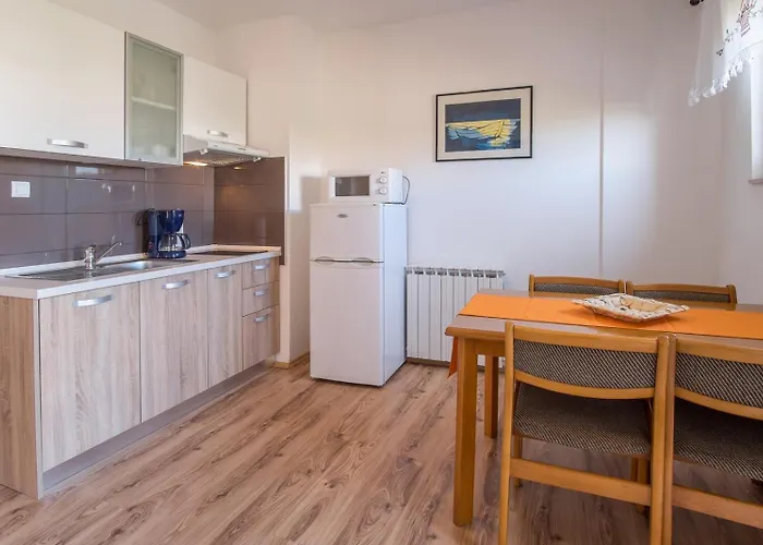 Apartment For Families With Children Krk - 5396 Krk Town