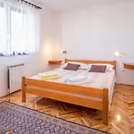 Apartamento For Families With Children Krk - 5396